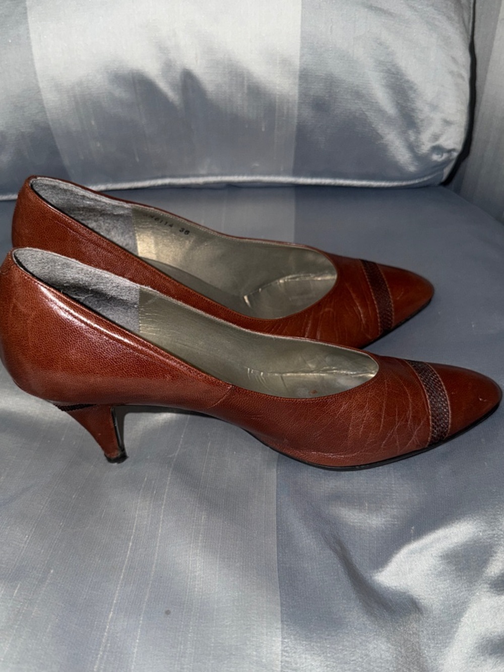 Yves Saint Laurent Brown Pointed Toe Leather Pumps with Textured Trim - Picture 2 of 7
